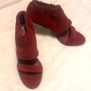 Free People Garnet Satellite Bootie Sz 39